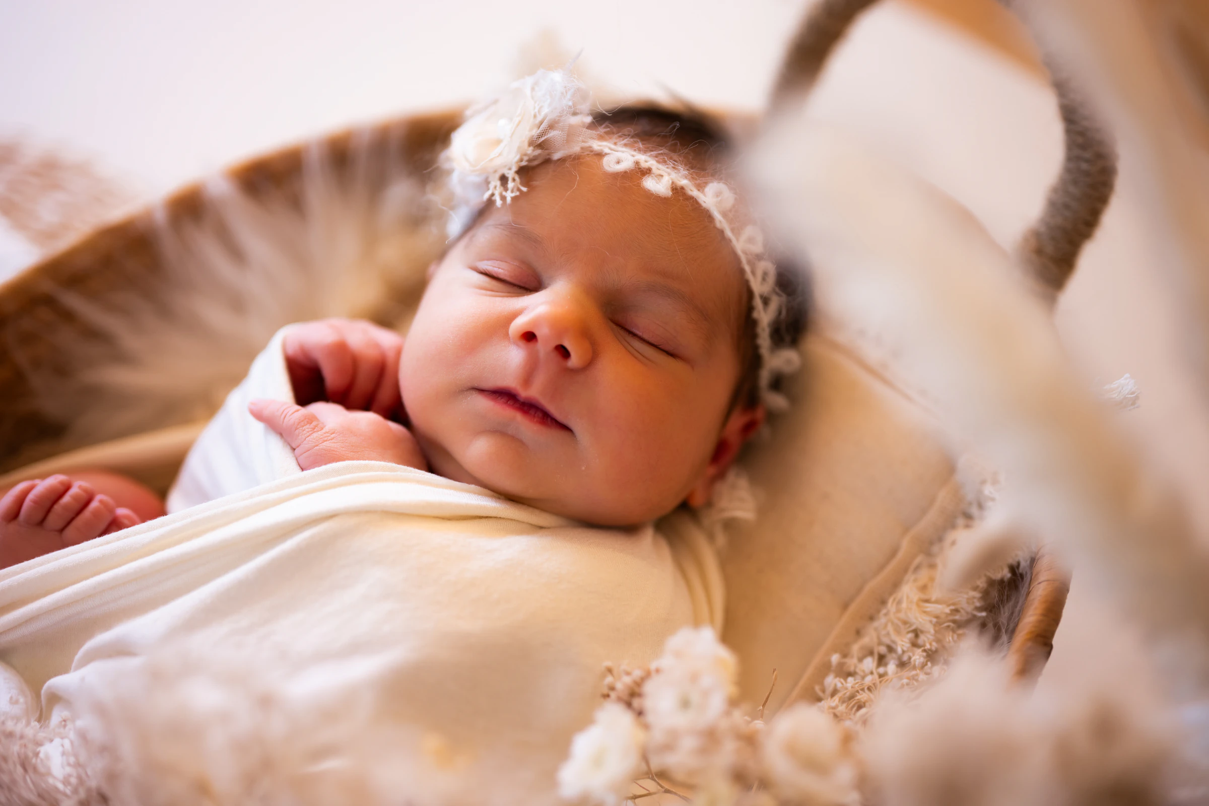 Newborn friedlich schlafend